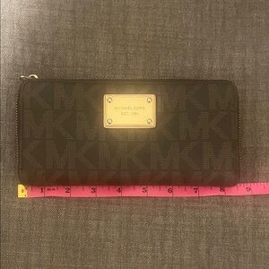 Michael Kors Signature Dark Brown Zip-Around Wallet